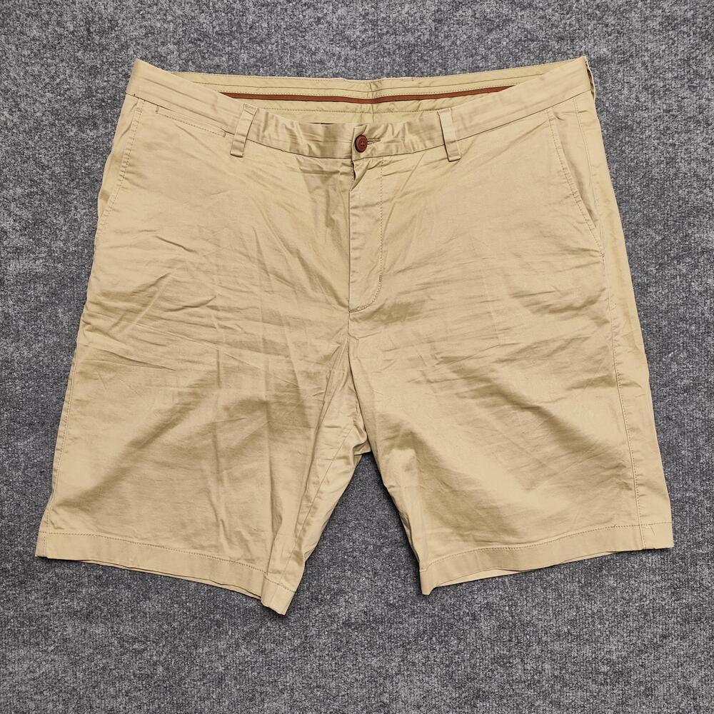Tommy Bahama Shorts Mens 40 Beige Chino Flat Front Casual Summer Beach Pockets